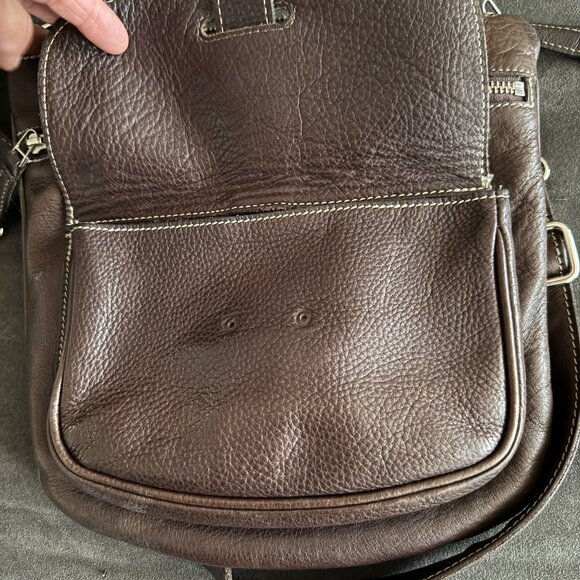 Roots Brown Leather Crossbody Bag With Adjustable Strap Multiple Pockets & Zippe - Picture 8 of 8